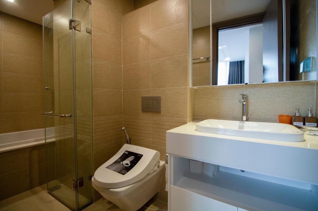 Fujihousing - Vinhomes Metropolis Apartment Ханой Экстерьер фото